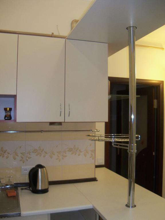 Apartment Roman Leópolis Habitación foto